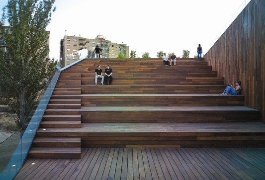 Breite treppe – Glas pendelleuchte modern