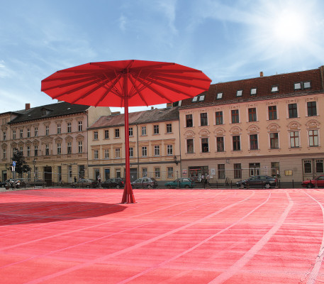 Parasol auf dem Marktplatu in Berlin-Köpenick