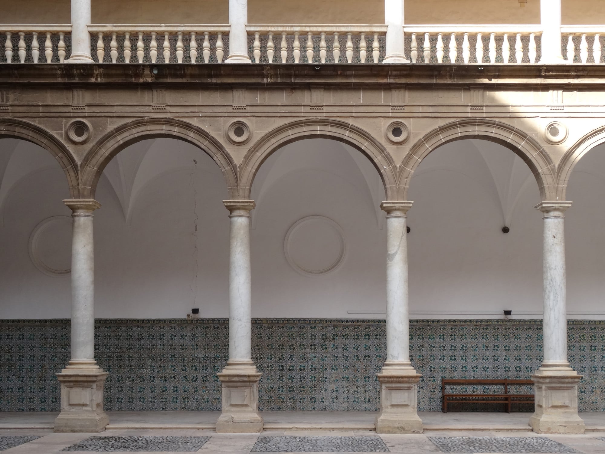 Säulen aus Carrara Marmor in Valencia