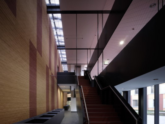 Große Treppenhalle im Hafthaus