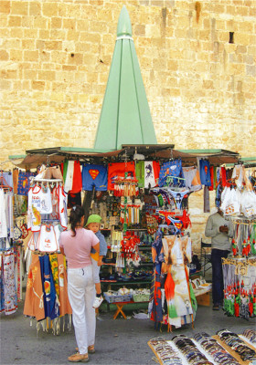 Ohne Waren ist der Kiosk irgendwie schöner