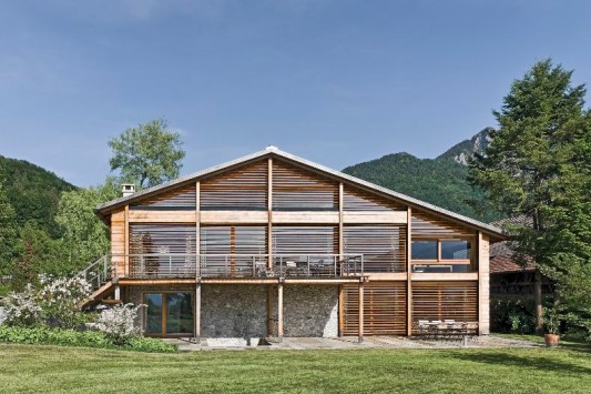 Süd-West- Fassade im halbgeöffneten Zustand