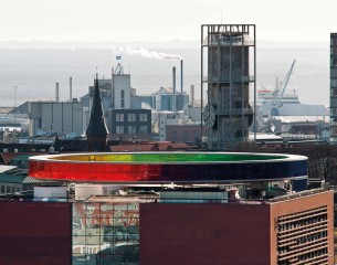 Horizontaler Regenbogen aus Glas