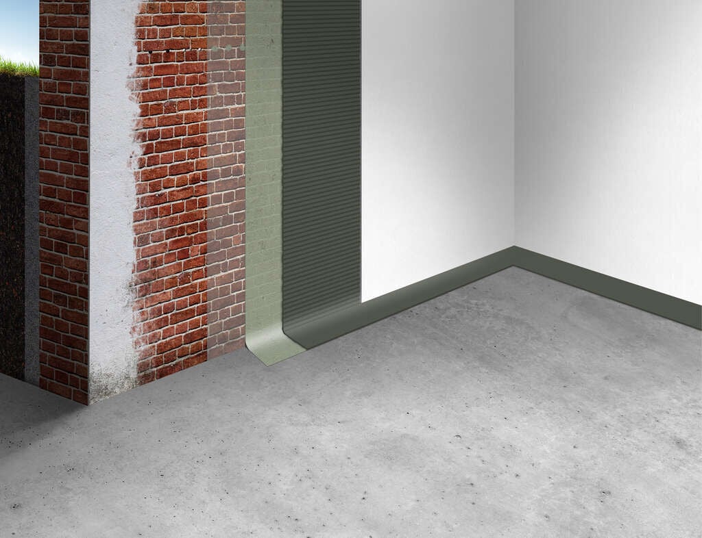 Für die Sanierung von Wohnräumen eignet sich beispielsweise der Sanierputzmörtel Thermopal-ultra-white von Schomburg auf Horizontalsperre und Sperrputzlage.