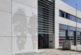 Fotobeton an der Feuerwehr- und Rettungswache Langenfeld, Architekten: Starkarchitekten, Siegen