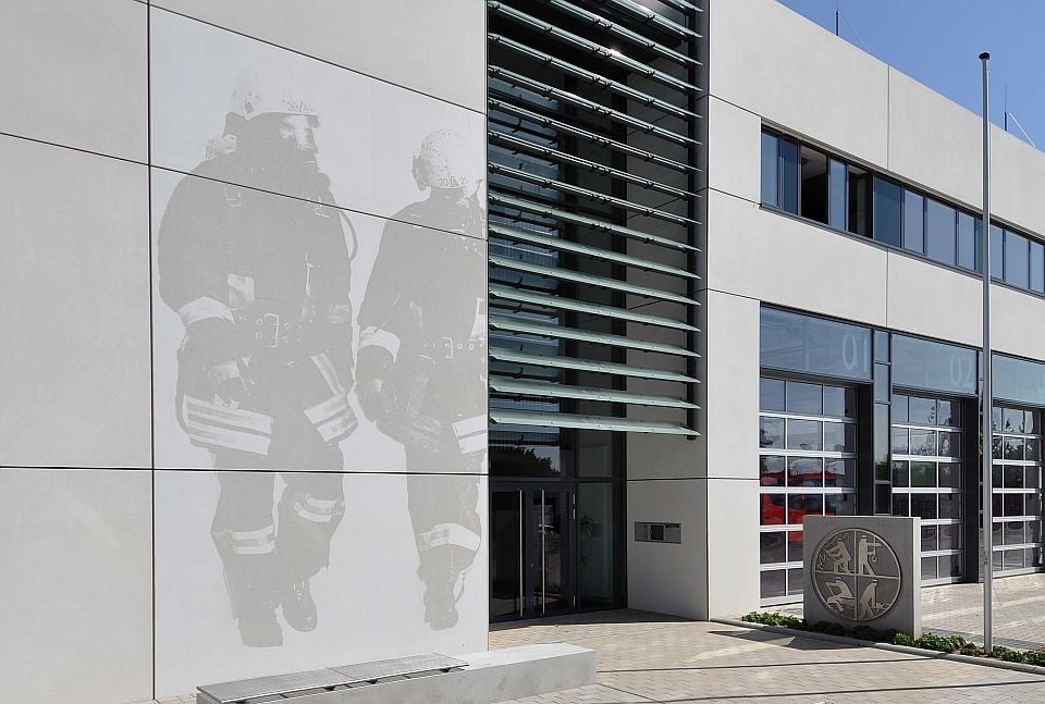 Fotobeton an der Feuerwehr- und Rettungswache Langenfeld, Architekten: Starkarchitekten, Siegen