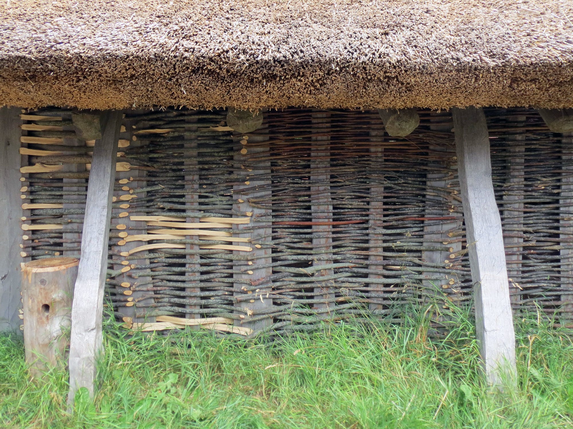 Historisches Lehmbauhaus im dänischen Wikingermuseum Ribe