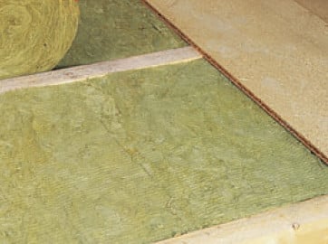 Mineralwolledämmung oberhalb einer Stahlbetondecke 