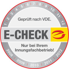 Mit der E-Check-Prüfplakette wird die Prüfung bestätigt