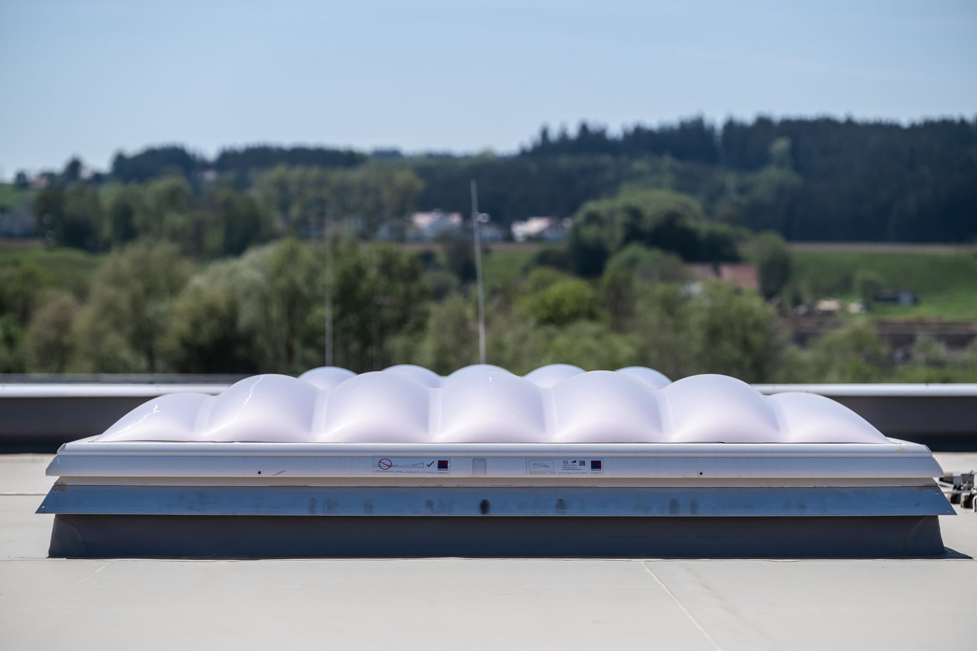 Lichtkuppel F100 W mit Wellenform (wärmebrückenfreie Konstruktion)