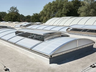 Lichtband für industrielle Flachdächer