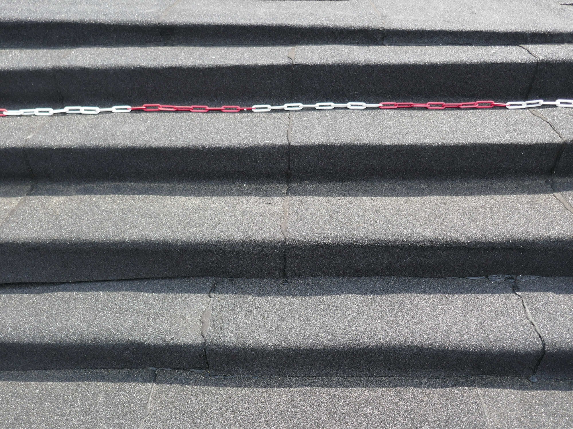 Normen zu Bitumen-Dach- und Dichtungsbahnen