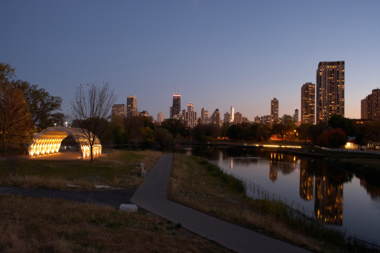 Am östlichen Rande der Skyline von Chicago erstreckt sich der Lincoln Park