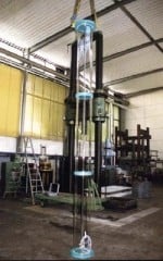 Zentrisch vorgespannte Glasrohre aus Borosilikatglas als Stütze