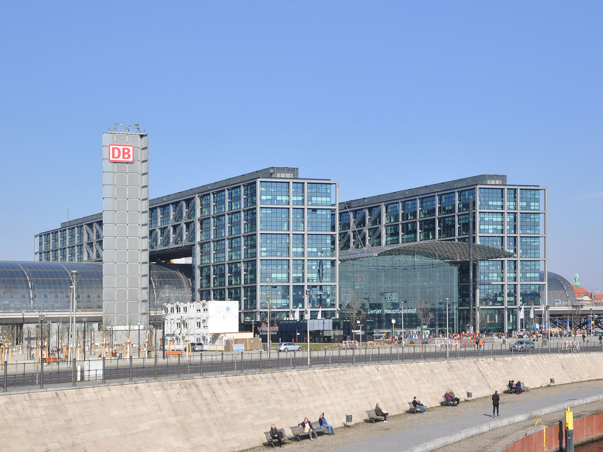 Sonnenschutzglas am Berliner Hauptbahnhof (von gmp Architekten)