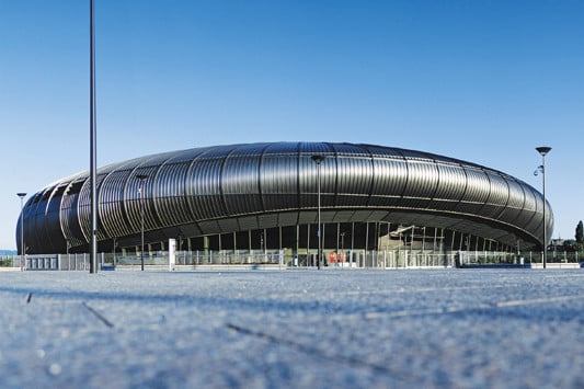 Aluminium-Fassadenprofile an einer Sportarena in Budapest
