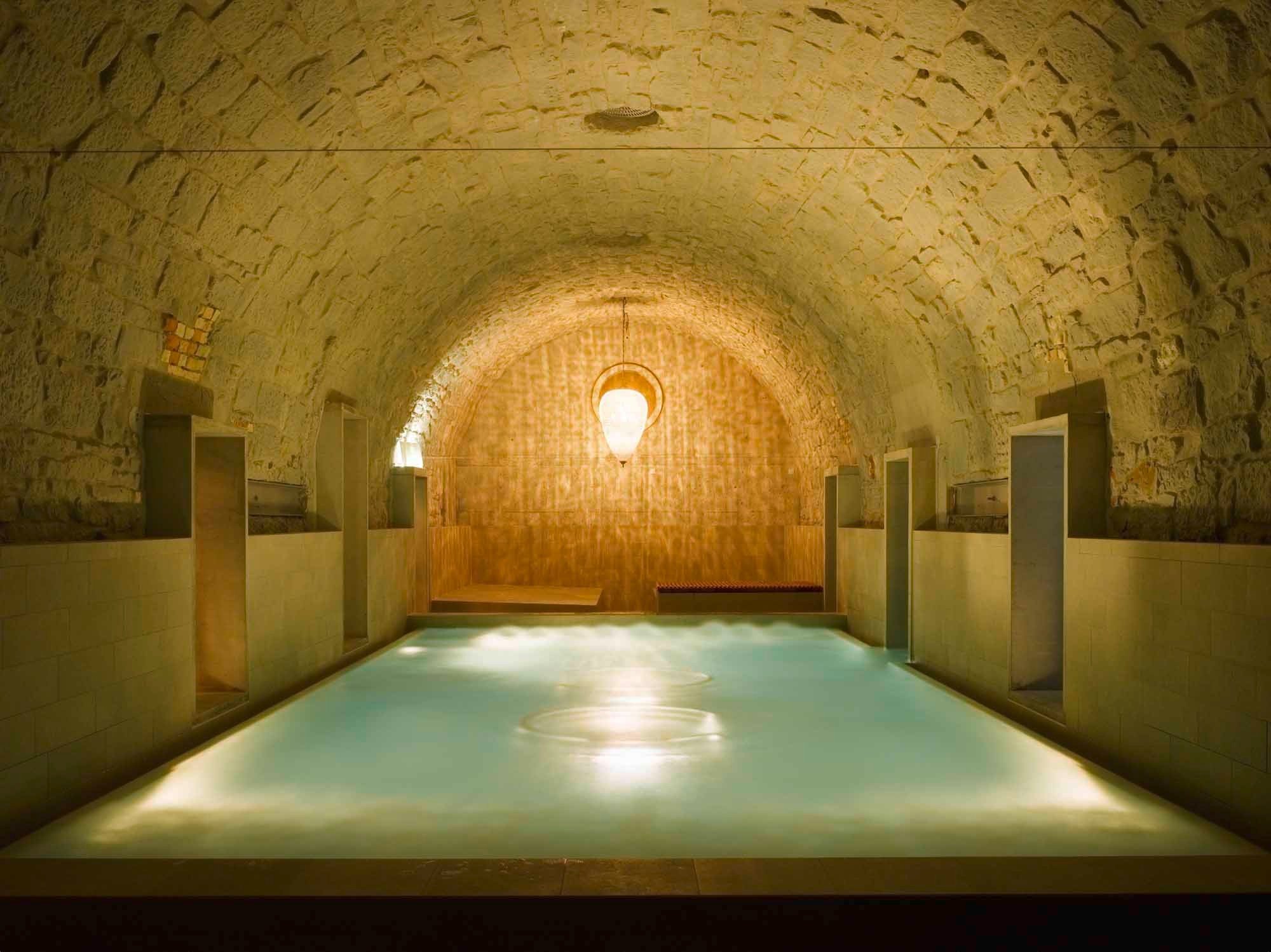 thermalbad in zurich bad und sanitar freizeit sport baunetz wissen