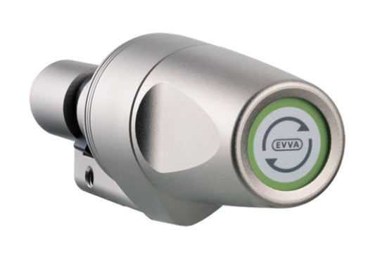 Zutritt auf Daumendruck mit modernem Motorzylinder