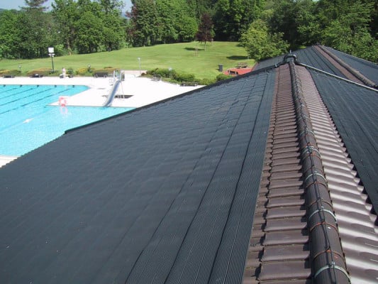 Schwimmbadabsorber | Solar | Solarkollektoren | Baunetz_Wissen