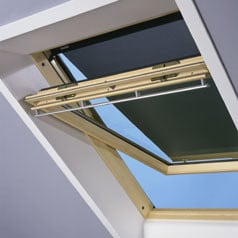 Markisen für Wohndachfenster