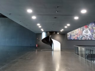 Gezielte Treppen- und Kunstbelichtung im Futurium in Berlin, Architekten: Richter Musikowski