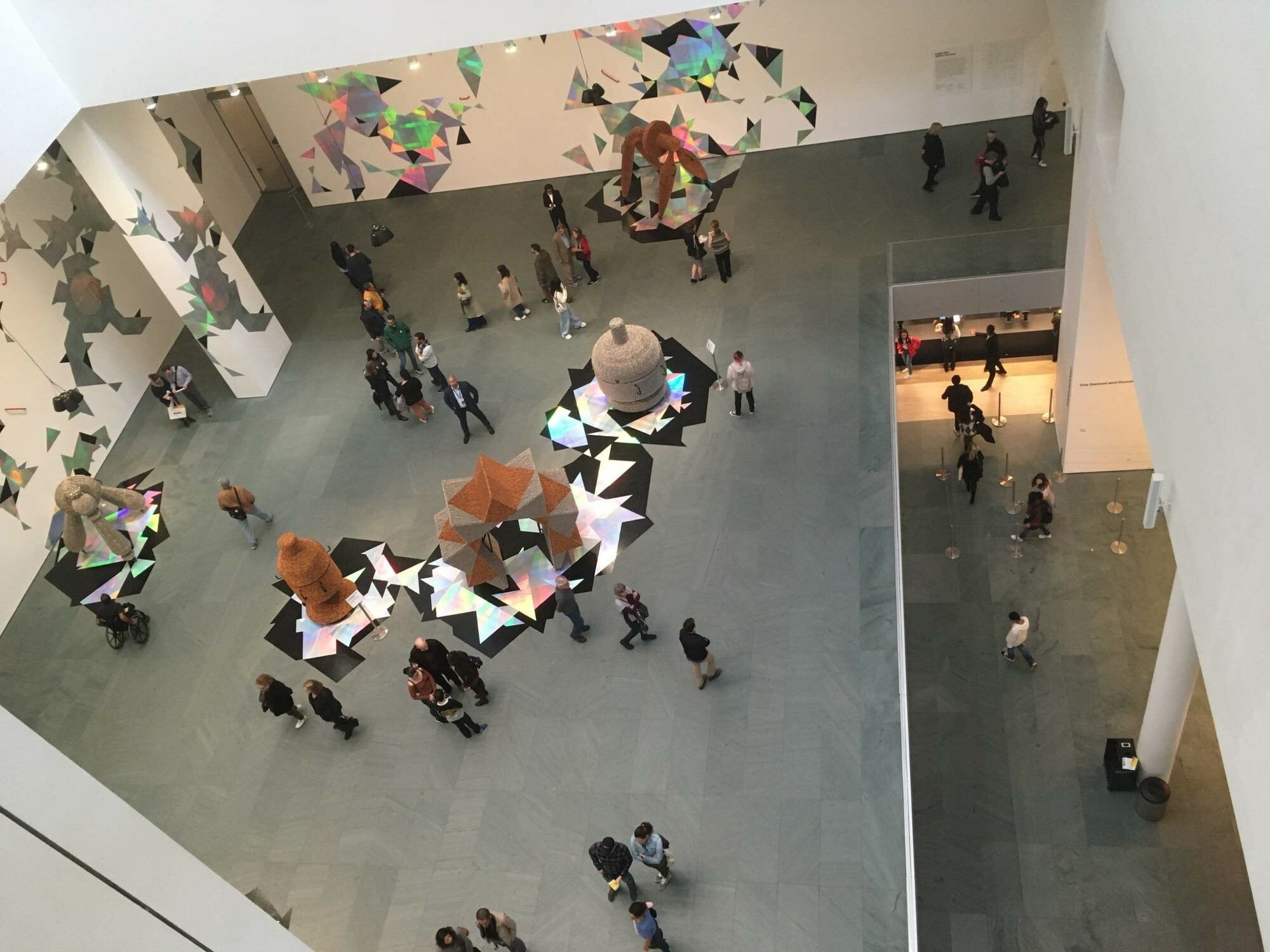 In Musikhäusern ist eine ausreichend helle Belichtung unerlässlich wie hier im Casa da Musica in Porto, Architekten: OMA, Rotterdam.