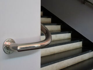 Handlauf aus Edelstahl im Bauhaus Dessau