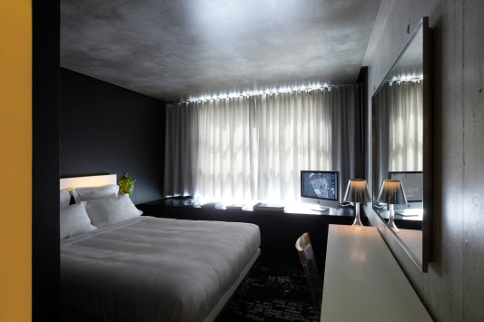 Es gibt unterschiedliche große Hotelzimmer