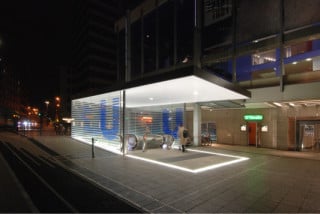 U-Bahn-Zugang am Willy-Brandt-Platz in Frankfurt