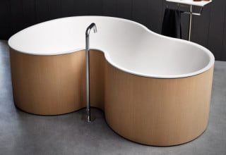 Organisch geformte Wanne
