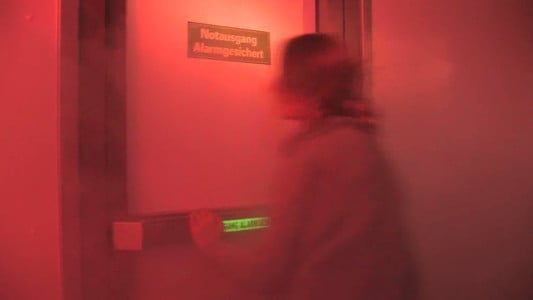 Panikverschlüsse ermöglichen das schnelle Öffnen einer Tür in Paniksituationen