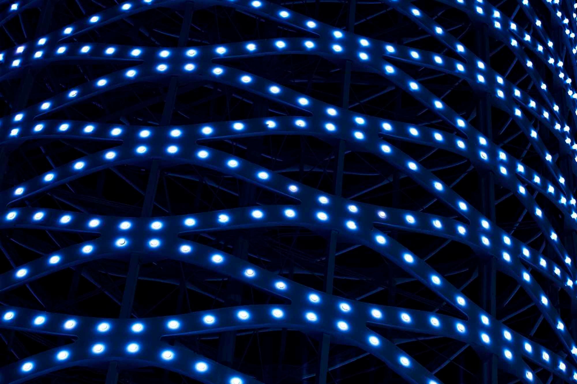 Detail der Hülle aus punktförmigen LEDs