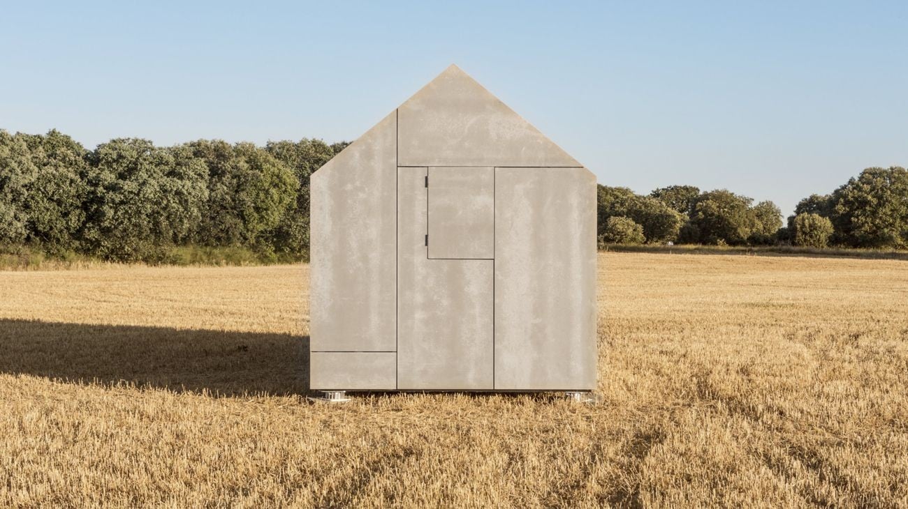 Das Haus überzeugt durch fein aufeinander abgestimmte Proportionen, sorgfältige Details und ein klares Fugenbild 
