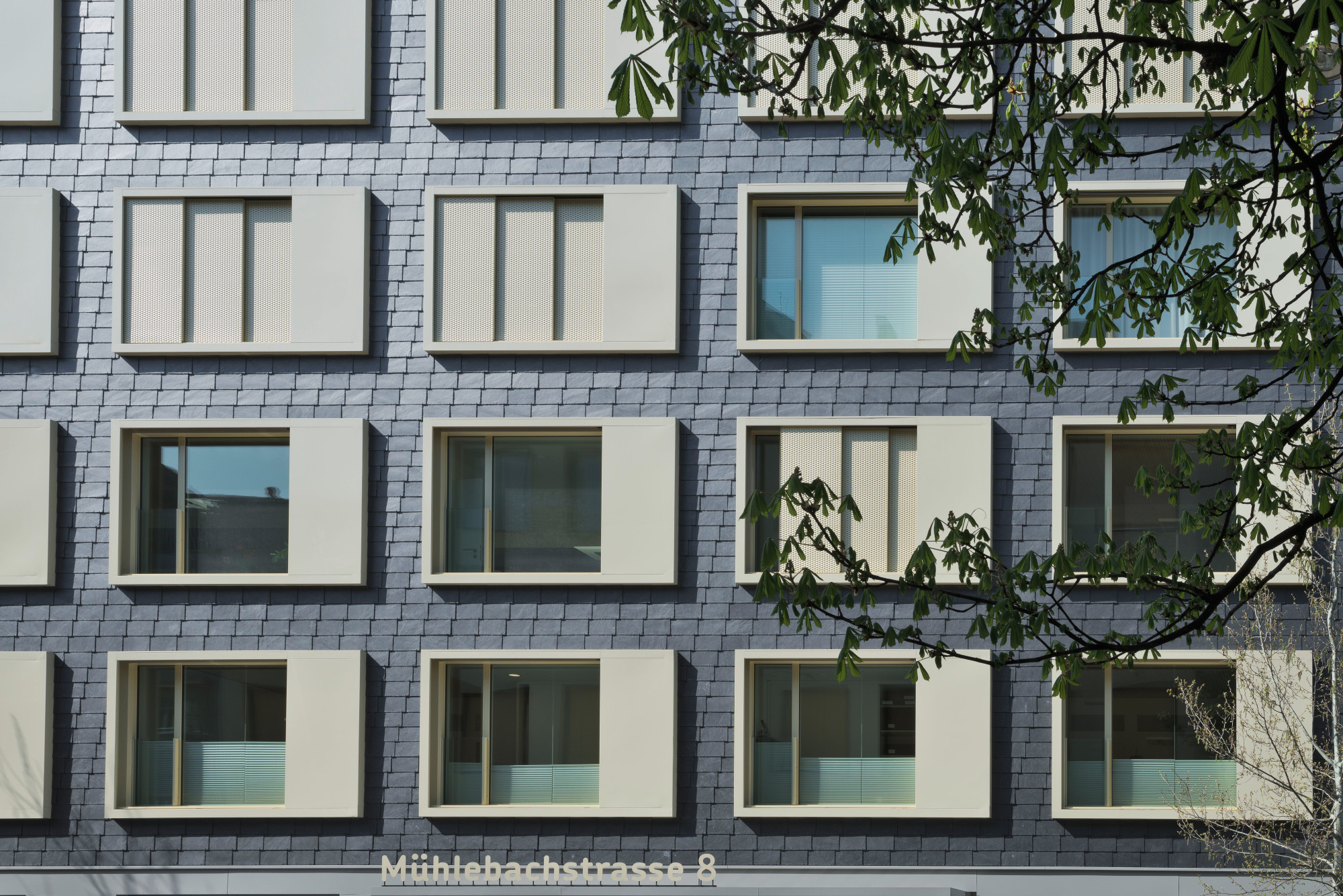 Wohn- und Geschäftshaus in Zürich