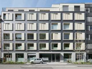 Wohn- und Geschäftshaus in Zürich
