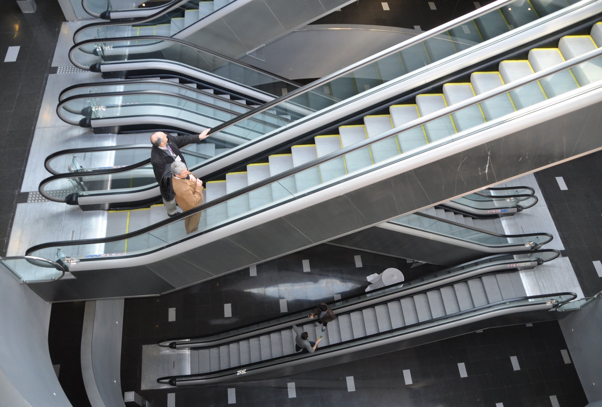 Fahrtreppen | Treppen | Treppenarten | Baunetz_Wissen