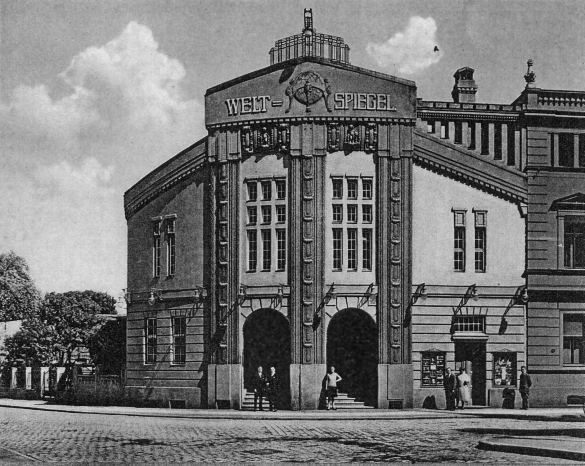 Filmtheater Weltspiegel in Cottbus Altbau Kulturbauten Filmtheater Weltspiegel in Cottbus Altbau Kulturbauten