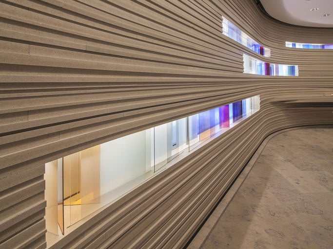 Referenzobjekt Kapelle des Elisabethen-Krankenhauses in Ravensburg mit gestapelten, nicht brennbaren Gipsfaserplatten