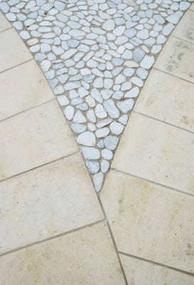 Handgemachtes Kieselpflaster | Boden | News/Produkte Archiv | Baunetz