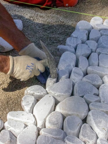 Handgemachtes Kieselpflaster | Boden | News/Produkte Archiv | Baunetz