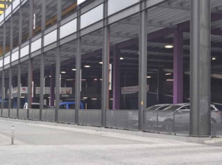 Die Festigkeit von Bauteilen aus Stahl nimmt beim Überschreiten der kritischen Temperatur von ca. 500°C stark ab.