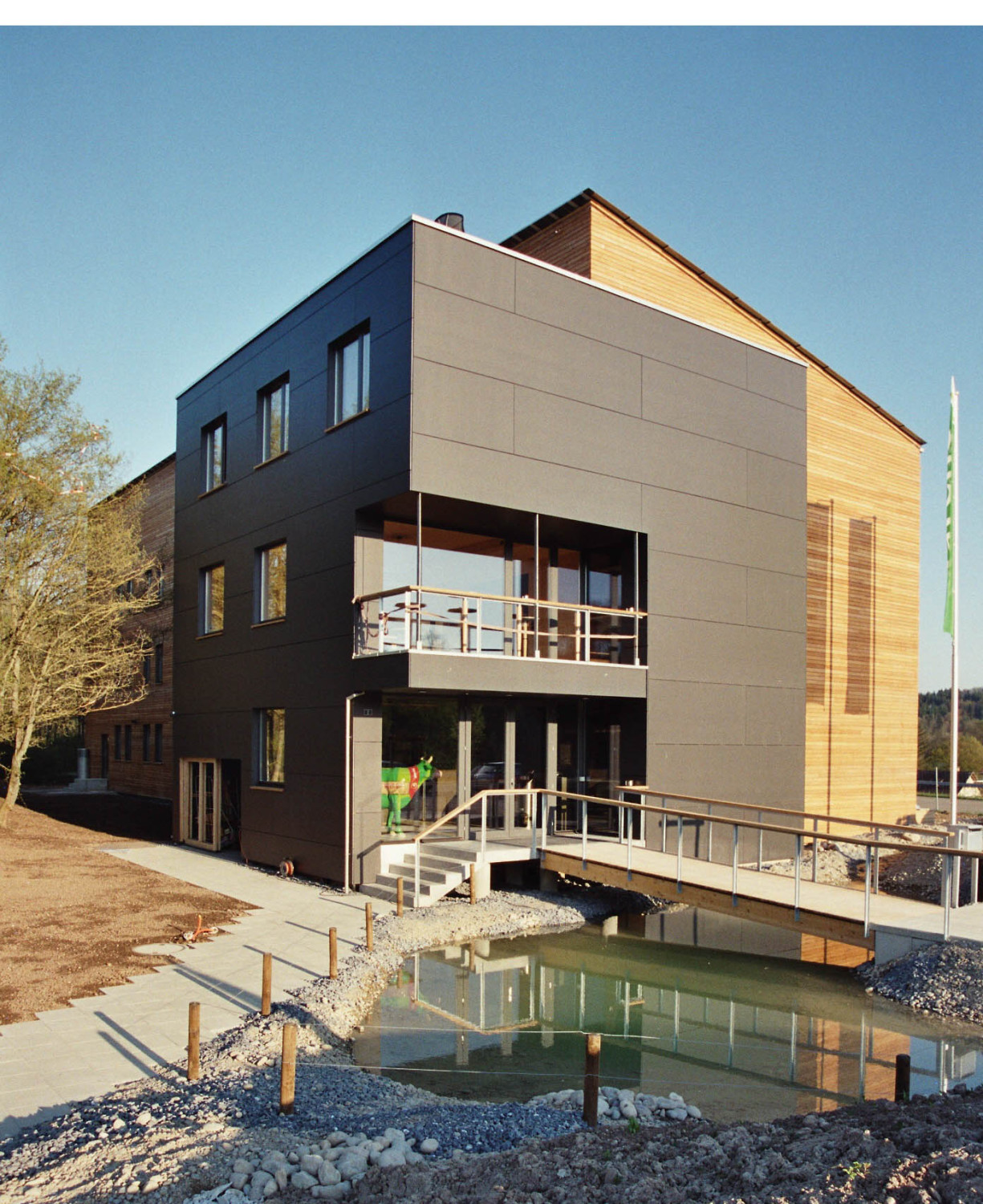 Nullenergie Bürogebäude in Kemptthal