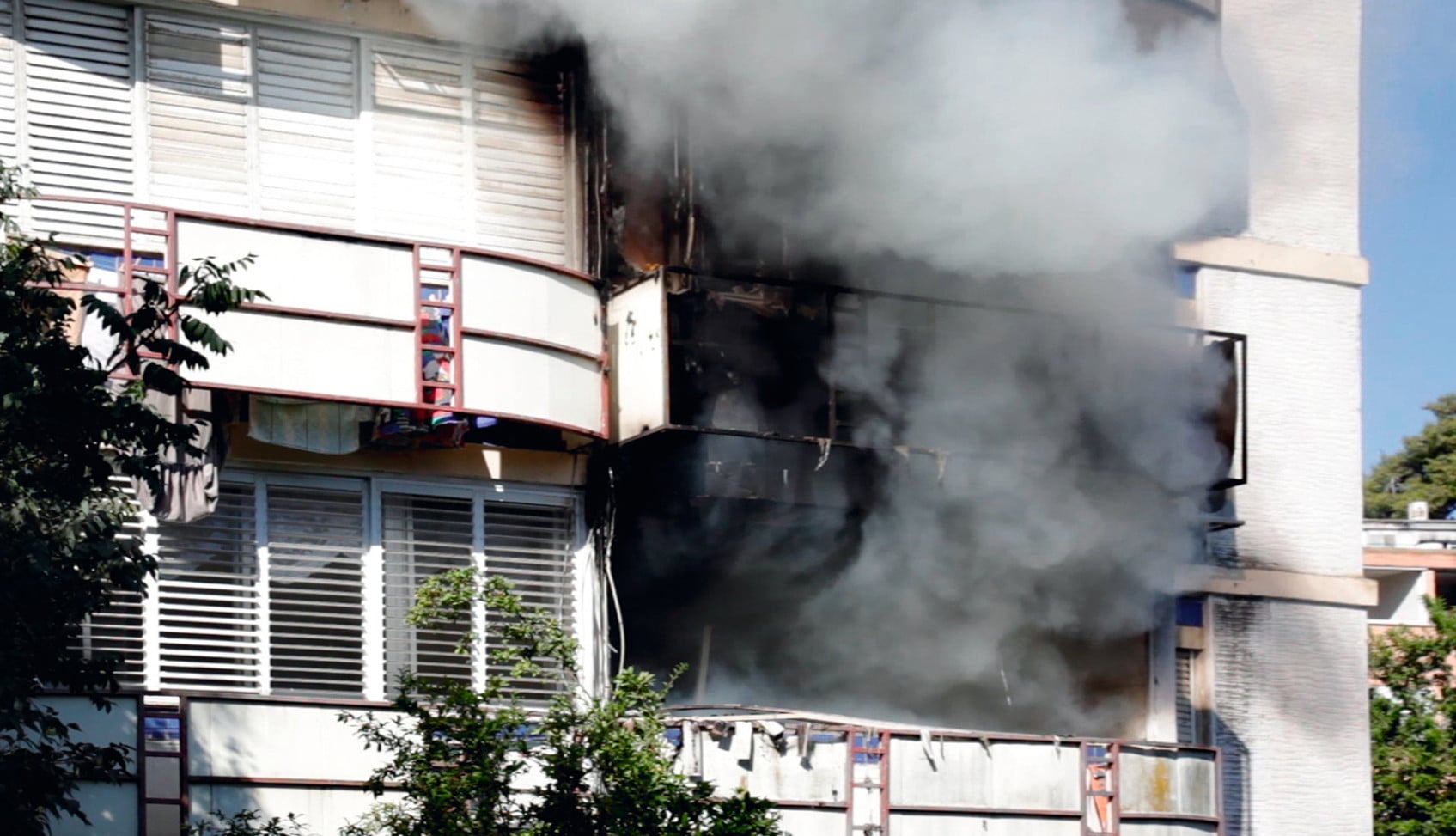 Wenn es in einem Gebäude brennt, ist der schnellste Weg nach draußen für die Menschen darin lebenswichtig