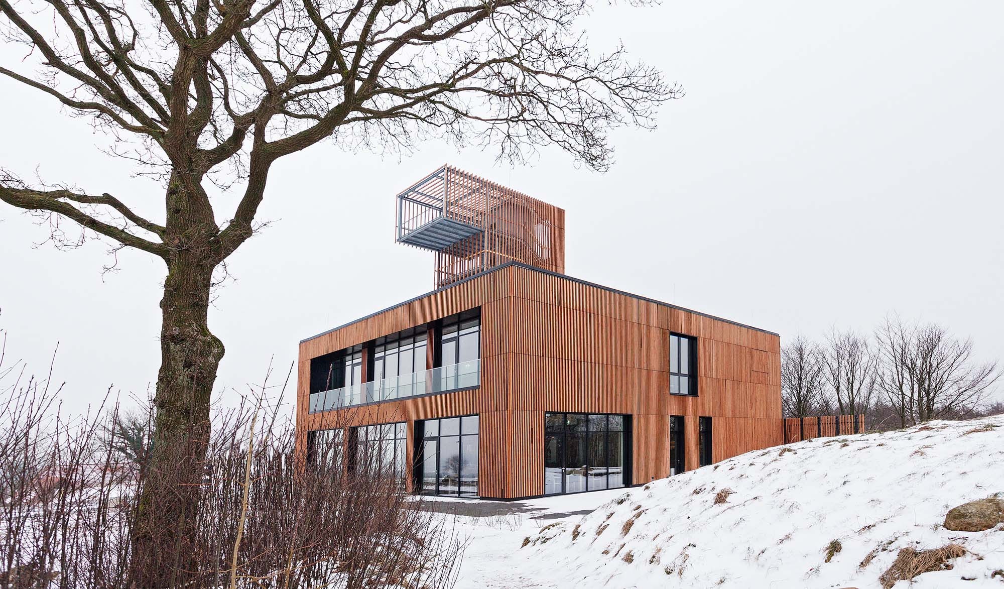 Ansicht Nord: Seminar- und Restaurantgebäude
