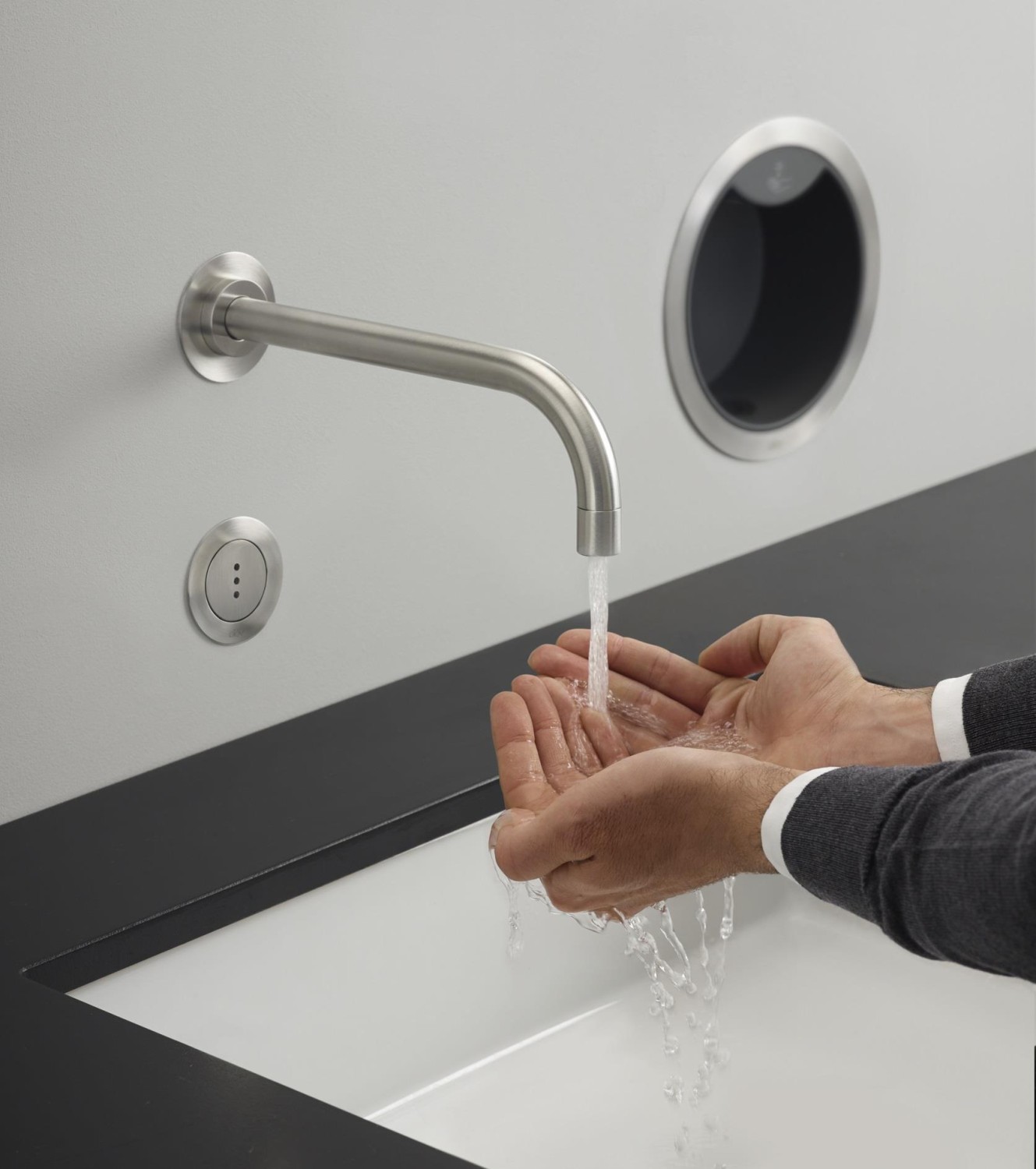 {Wandarmaturen badewanne
44} Elektronisch gesteuerte Unterputz-Wandarmatur | Bad und Sanitär ... | {Wandarmaturen badewanne
44}