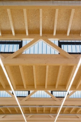 Lagerhalle und Verwaltungsgebäude Stahlcon in Steinenbronn | Nachhaltig