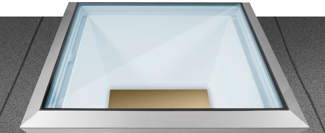 Der Fensterrahmen besteht aus einem PVC-Mehrkammerprofil, eingefasst in Aluminium