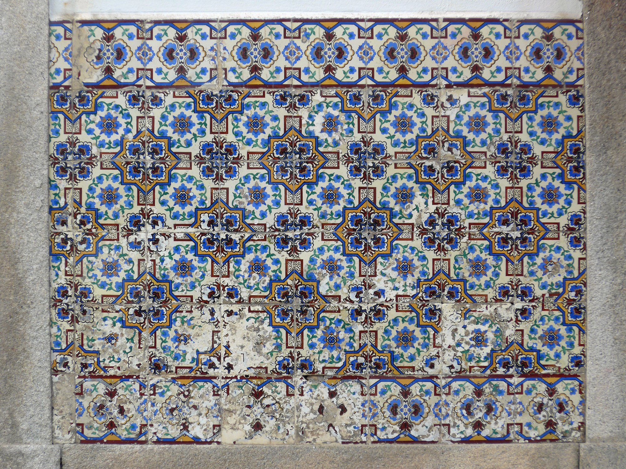 Azulejos Fliesen Und Platten Glossar A Z Baunetz Wissen