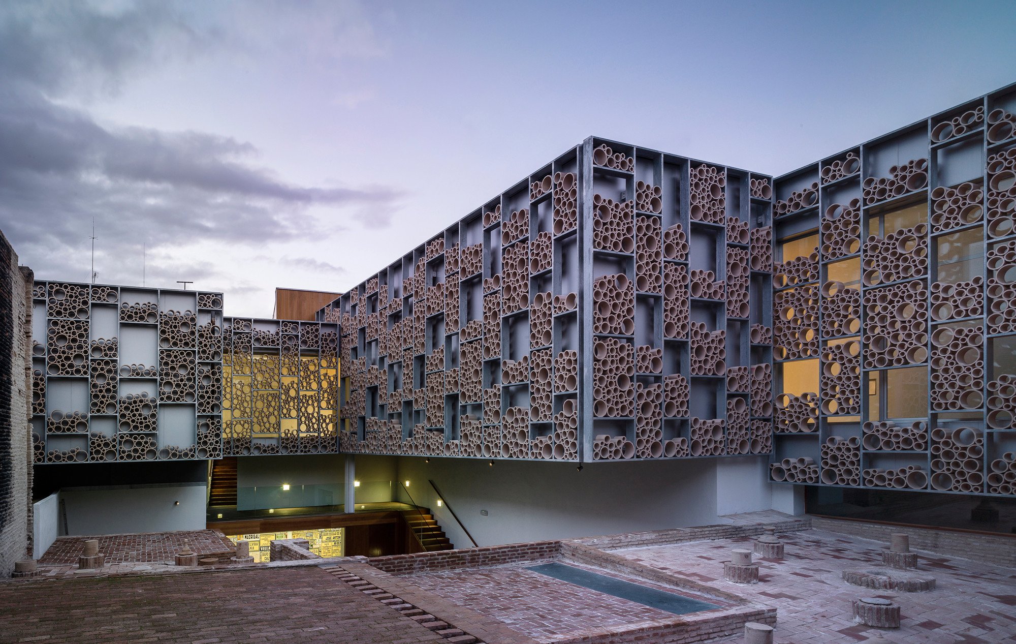 Centro Cerámica Triana in Sevilla | Fassade | Kultur ...