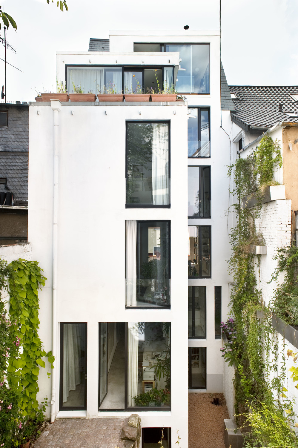 Wohnhaus Paradiesgasse in Frankfurt | Heizung | Wohnen | Baunetz_Wissen